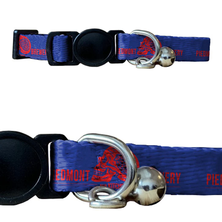 The Purrfect Accessory: Customizable Cat Collars